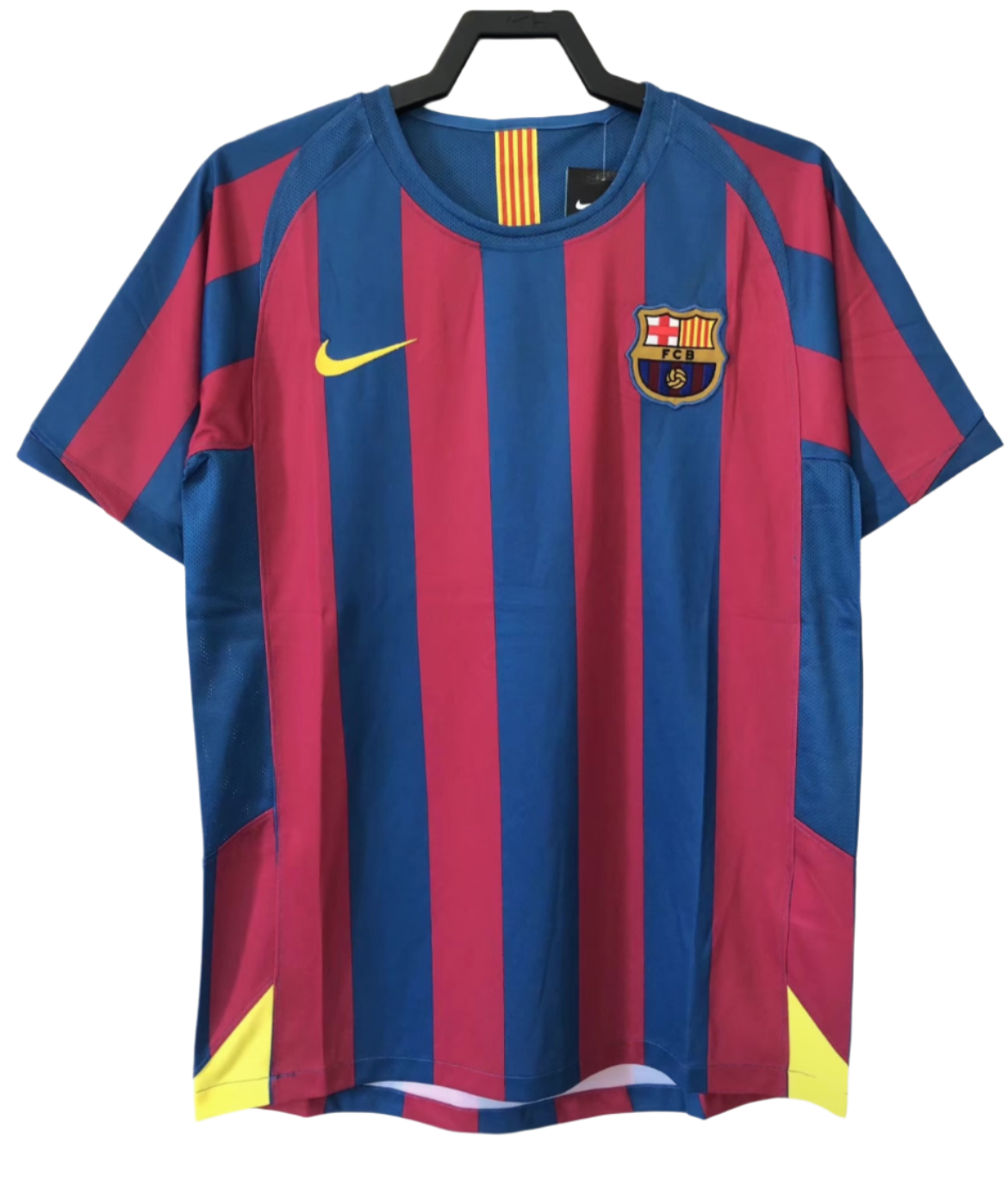 FC Barcelona 05/06 Home Kit