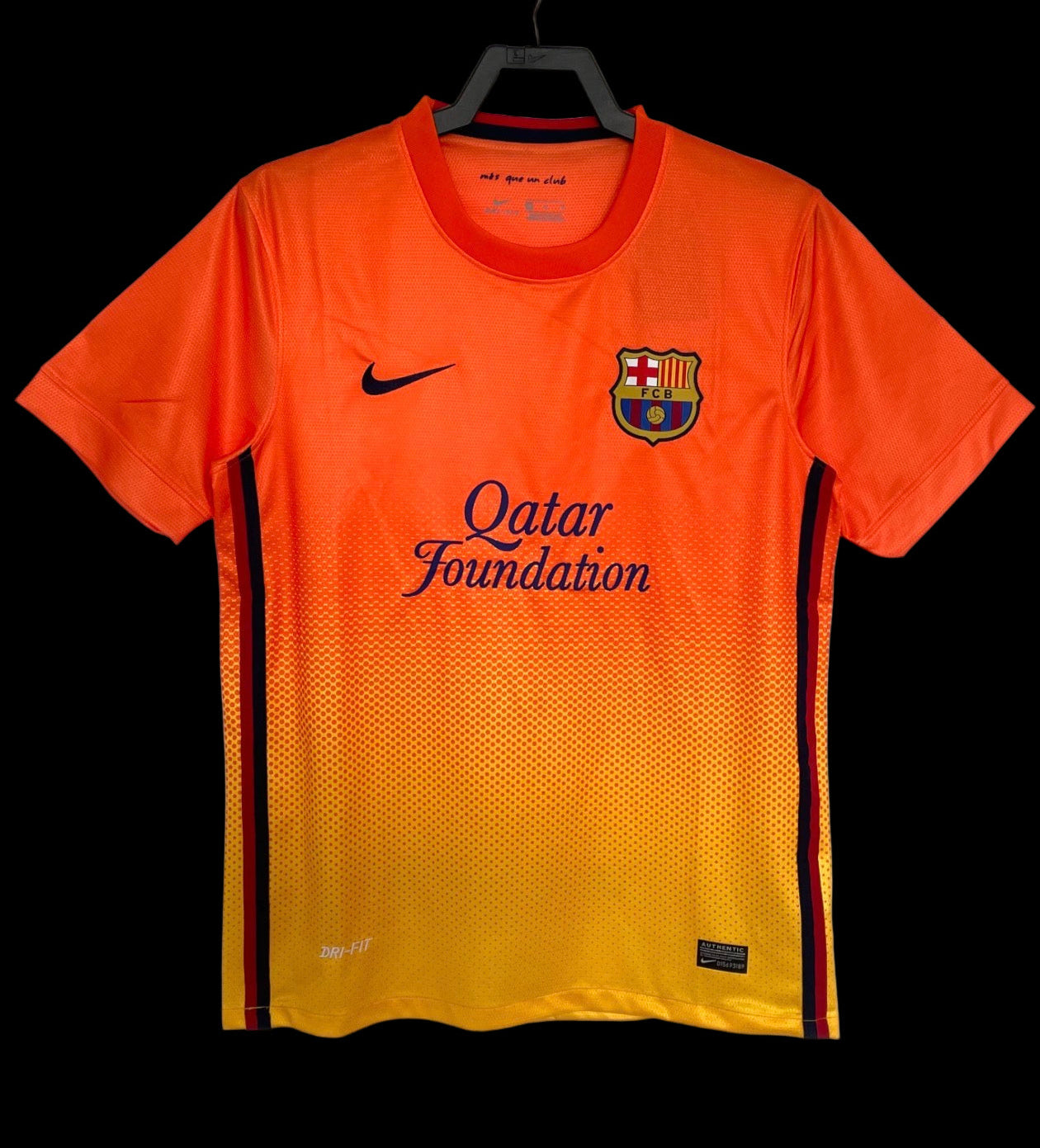 FC Barcelona 12/13 Away Kit