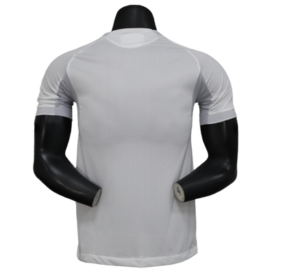 Real Madrid 25/26 Home Kit (Player Version)